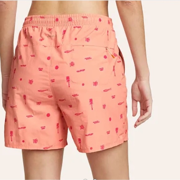 Women's Eddie Bauer Tidal High Rise Shorts - Print in Carrot. Size M - Picture 2 of 6